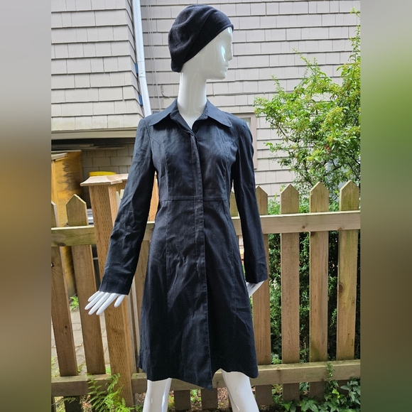 Liquid Jackets & Blazers - LIquid 97% Black Cotton Button Down Fall Coat. Size 6